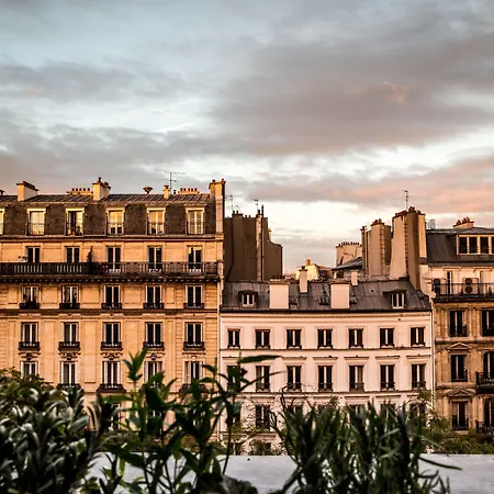 Grands Boulevards Experimental 4* Parigi