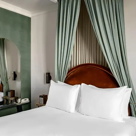 Grands Boulevards Experimental 4* Parigi
