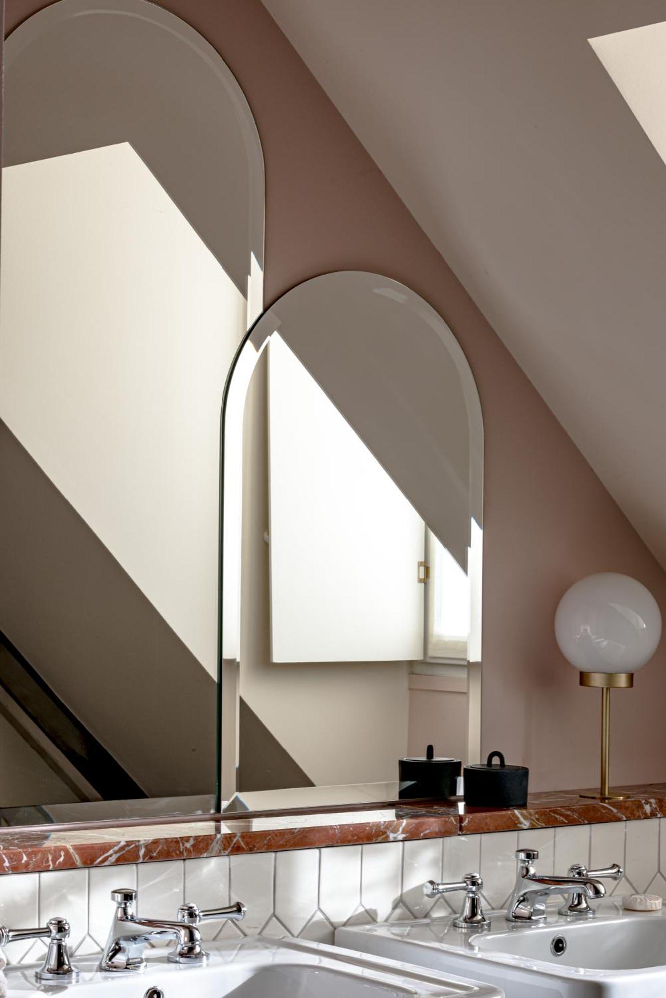 Hotel Grands Boulevards Experimental Parigi