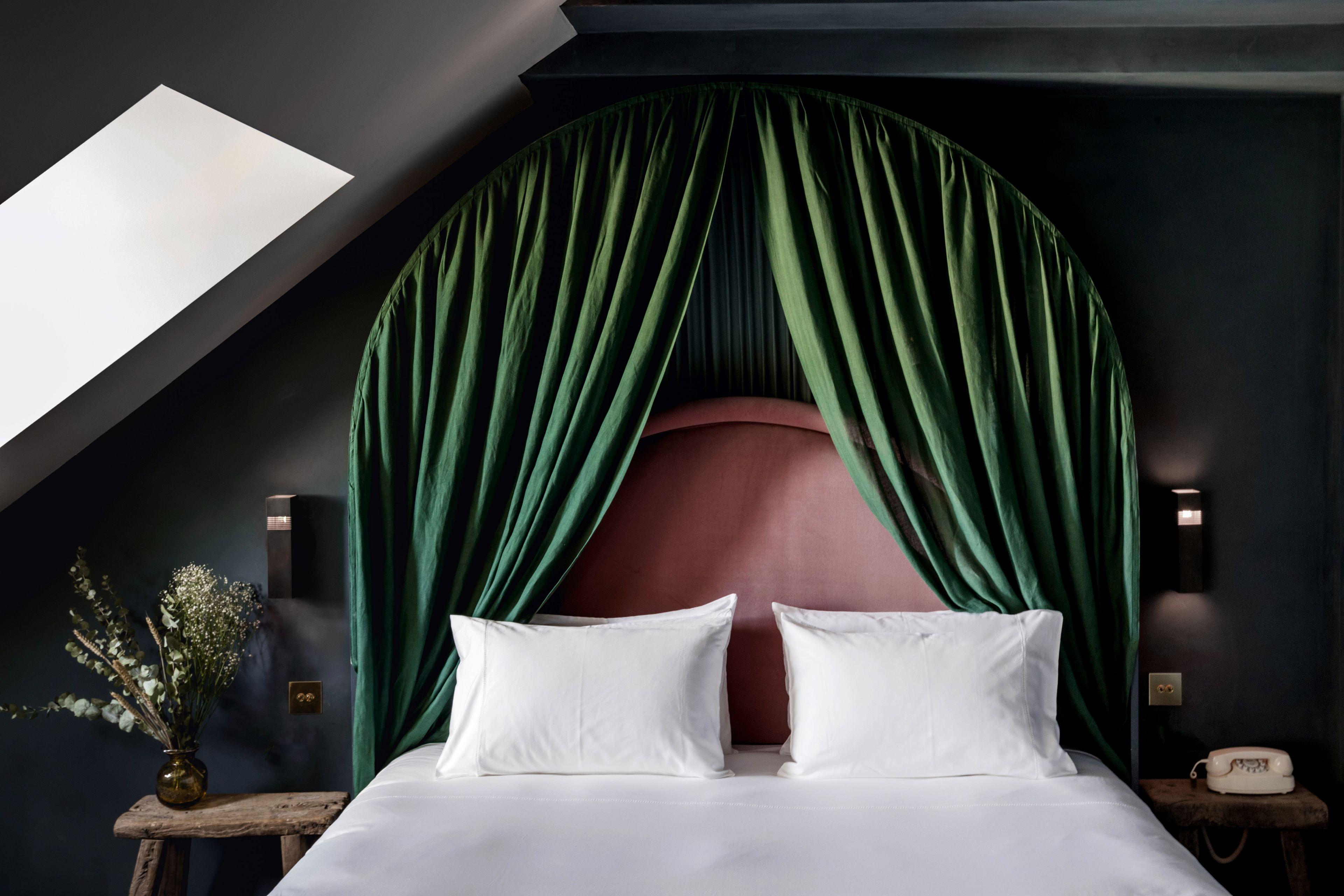 Grands Boulevards Experimental Hotel