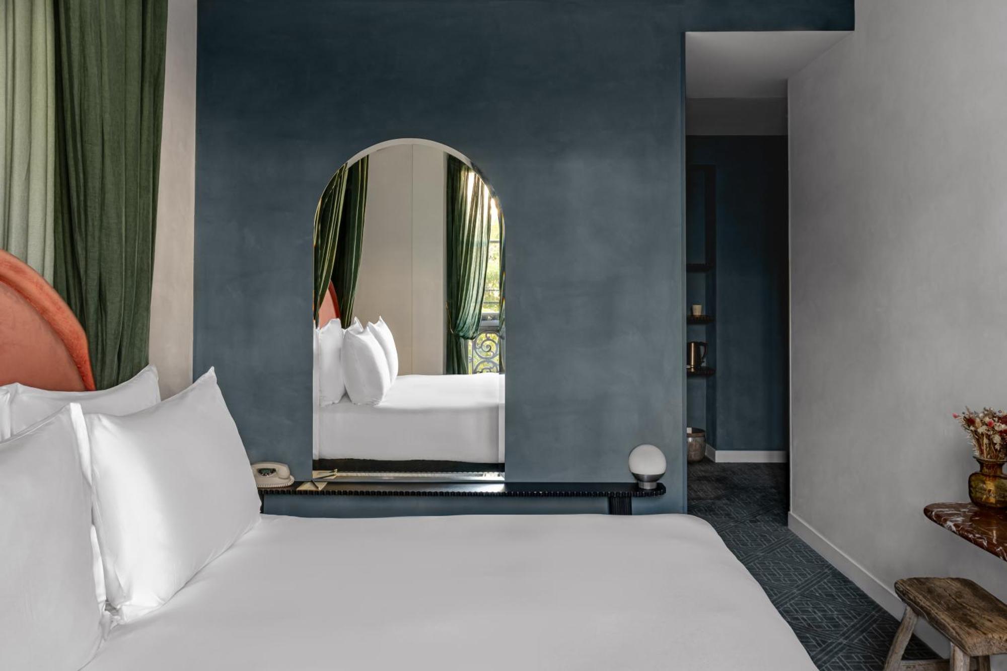 Grands Boulevards Experimental Hotel 4*